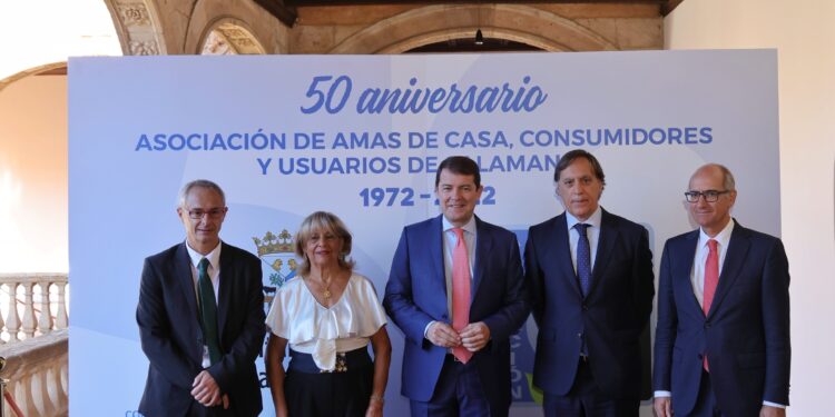 La Asociación de Amas de Casa Consumidores y Usuarios celebra las