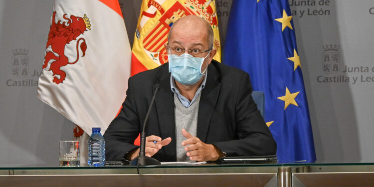 El próximo viernes se retrasa a las 22.00 h. el cierre de establecimientos no esenciales