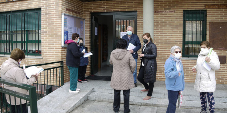 Carbajosa ayuda a los mayores a ejercitar la memoria para llevar un envejecimiento activo