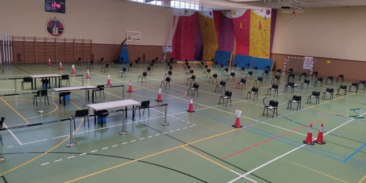 La vacuna llega mañana a los 2.000 estudiantes de titulaciones sanitarias que realizan prácticas en centros de salud y hospitales