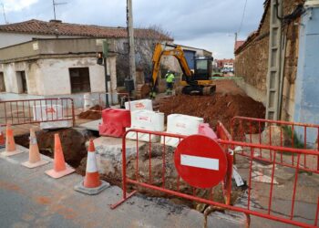 Comienza la pavimentación de las calles del casco urbano