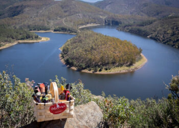 La promoción de productos típicos, objetivo de la campaña ‘Cestas viajeras’