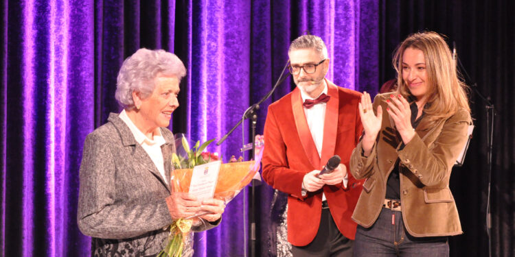 Santa Marta entrega los premios ‘Con nombre de Mujer’