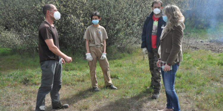 El Ayuntamiento limpia la zona ‘El Picón’ de la Isla del Soto