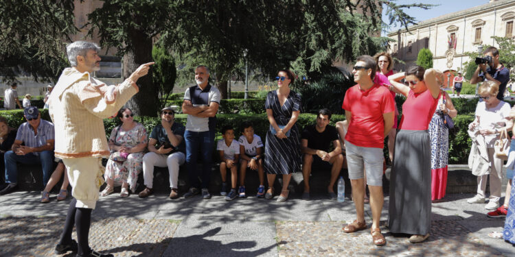 El Ayuntamiento colabora en la reactivación del sector turístico