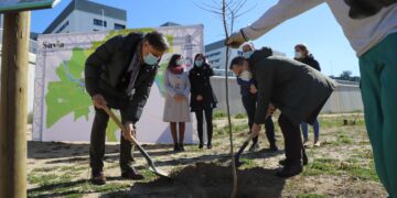 El ‘Bosque de los sanitarios’, nuevo símbolo de la lucha contra la pandemia
