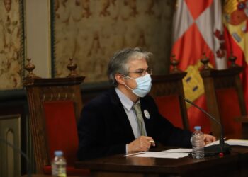 El PSOE pide ayudas directas para evitar el cierre de bares y casas rurales en los pueblos salmantinos