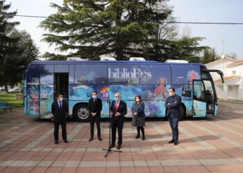 El nuevo Bibliobús de la Diputación llegará a 65 municipios
