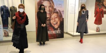 EL Tormes expone el vestuario de la película ‘El Inconveniente’ diseñado por Fely Campo
