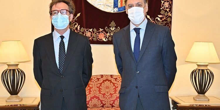 El alcalde de Salamanca se despide del presidente de la Audiencia provincial