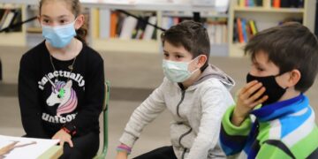 El convenio con la Clínica Odontológica de la Universidad beneficiará a los cerca de 300 niños de 6 a 14 años empadronados