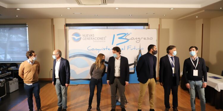 Alfonso Fernández Mañueco inaugura el XIII congreso provincial de Nuevas Generaciones