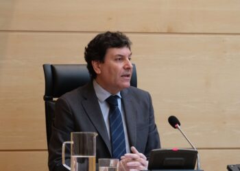 La Junta pide a la ministra de Hacienda un reparto «justo» de las ayudas directas a las empresas