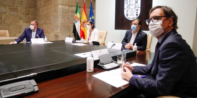 El grupo de Ciudades Patrimonio busca la reactivación del turismo con un plan de 3.400 millones