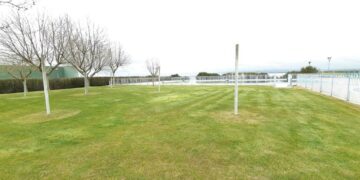 Comienza la puesta a punto de las piscinas municipales