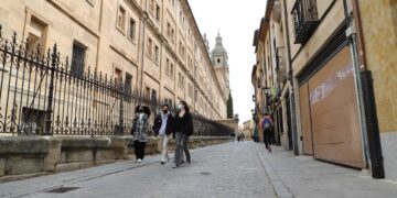 La ciudad refuerza la limpieza de fachadas y edificios por actos vandálicos