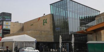 El Tormes invita al cine el domingo por consumir en sus terrazas de hostelería