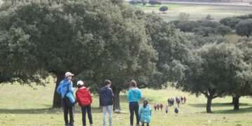 La dehesa salmantina se adentra en las aulas para que los escolares conozcan la riqueza ambiental de este ecosistema