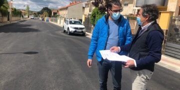 Comienza el plan de asfaltado y mejora de los accesos y las calles de las urbanizaciones