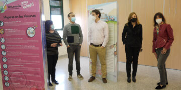 «El riesgo del Covid supera con creces al que supone la vacuna»