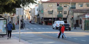 Villamayor pone a disposición de los mayores un servicio de transporte gratuito para acudir a su cita con la vacuna en Salamanca