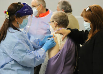 Sanidad confirma la vacunación a mayores de 60 años en Santa Marta