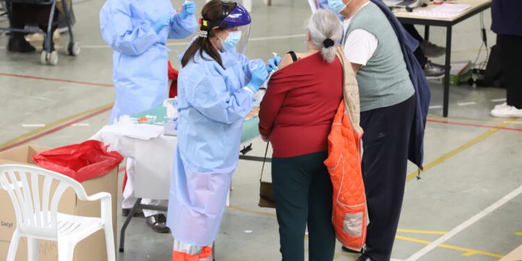 Se suspenden las vacunaciones con Astra Zéneca en toda la Comunidad