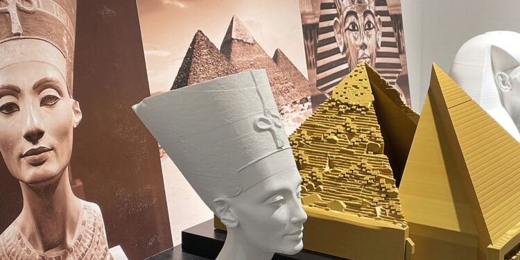 ‘Xcala’ acerca a los salmantinos los lugares y monumentos más singulares del mundo