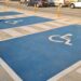 Los vecinos con movilidad reducida de la provincia, exentos de la tasa por estacionar en las plazas de aparcamiento de la ORA en Salamanca