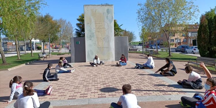 La nueva vida con la pandemia centra el encuentro de los niños con Francesco Tonucci
