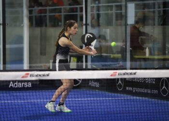 Carmen Goenaga, campeona en Júnior femenino, y Javier Merino, subcampeón en Alevín masculino, completan el podio local en el Nacional de Pádel de Menores