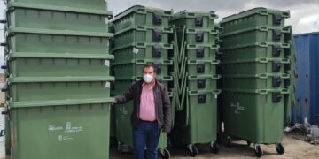 El Ayuntamiento adquiere 80 nuevos contenedores para reforzar el servicio de recogida de residuos sólidos urbanos