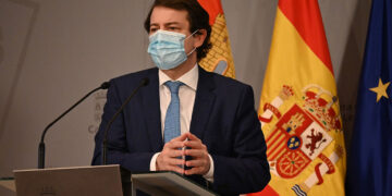 Fernández Mañueco anuncia el final del toque de queda y cierre perimetral en la Comunidad