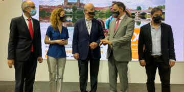 Vicente del Bosque, protagonista de la campaña ‘Salamanca, el viaje de vuelta’ presentada en Fitur