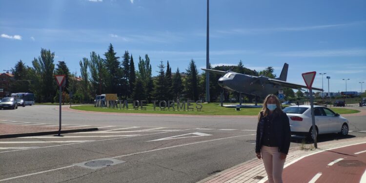 Nueva iluminación para las rotondas de la travesía y el campo de fútbol