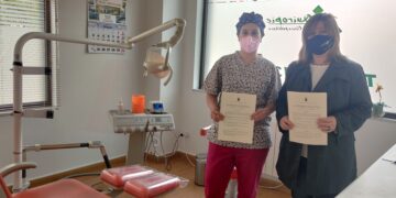 Convenio para facilitar a los mayores de Santa Marta el acceso al servicio podológico