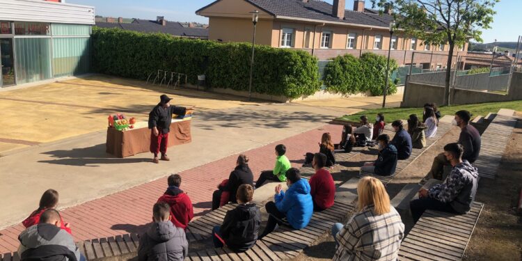 Las ‘Leyendas de Salamanca’, teatralizadas para los escolares de Villamayor