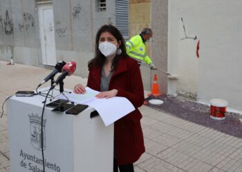 El servicio de limpieza ha eliminado 3.700 pintadas vandálicas desde 2020