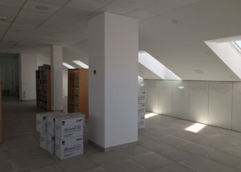 Comienza el traslado de los libros a la nueva biblioteca municipal