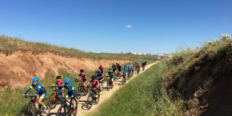 Jornada deportiva sobre dos ruedas para disfrutar de los caminos de Carbajosa