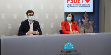 El PSOE exige al Ayuntamiento que acometa la limpieza urgente del río Tormes a su paso por la ciudad