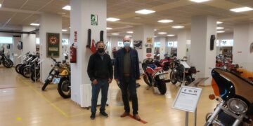 Santa Marta renueva la iluminación del museo de la Moto