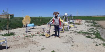 El Ayuntamiento construye una zona ocio en Carrascal de Barregas