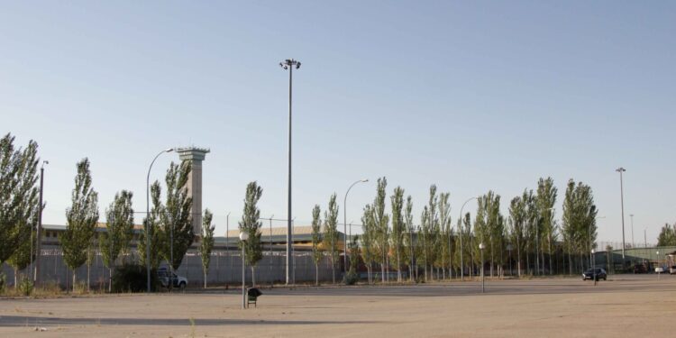 La prisión de Topas pone en marcha un programa para que los presos puedan pedir perdón a las víctimas