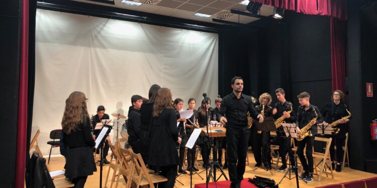 El ex director de la Escuela Municipal de Música tendrá una calle con su nombre