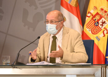 La Junta aporta 40.000 euros a la Universidad para la realización de tres máster