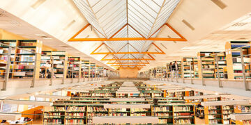 La Universidad de Salamanca abre por primera vez todas sus bibliotecas en verano