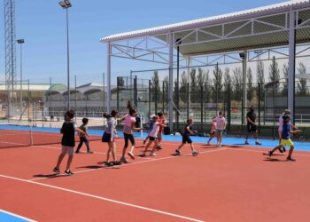 Las actividades deportivas de pádel, tenis y natación para este verano comenzarán el día 28