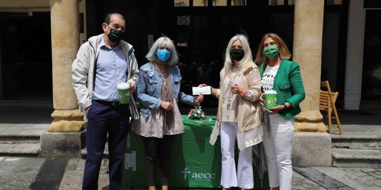 La Diputación mantiene su compromiso con la AECC en el Día de la Cuestación