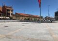 Una tenada cubrirá la bancada de la plaza de La Fuente para proteger a los vecinos del sol y la lluvia